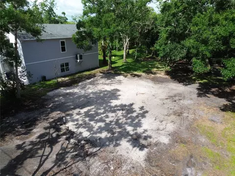 502 Devonshire St, Oldsmar, FL 34677