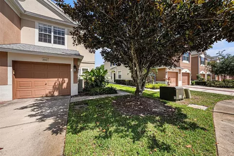 2542 Glenrise Pl, Wesley Chapel, FL 33544