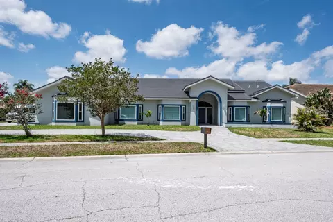 4012 Wellington Pkwy, Palm Harbor, FL 34685