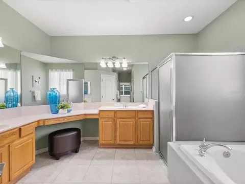 Bath - 7935 Calindra Ct, Trinity, FL 34655 photo 1 of 6