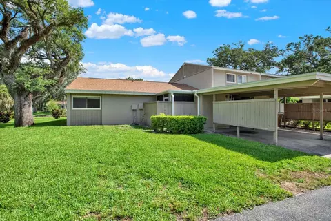 8630 Cattail Dr #8630, Temple Terrace, FL 33637