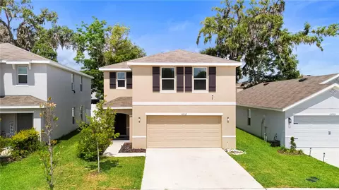 13727 Whiskey Daisy Dr, Dade City, FL 33525
