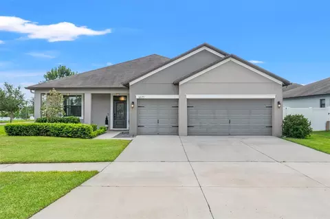 6670 Paden Wheel St, Zephyrhills, FL 33541