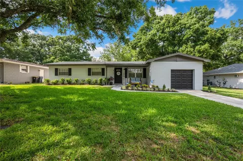 811 Patricia Pl, Lakeland, FL 33809