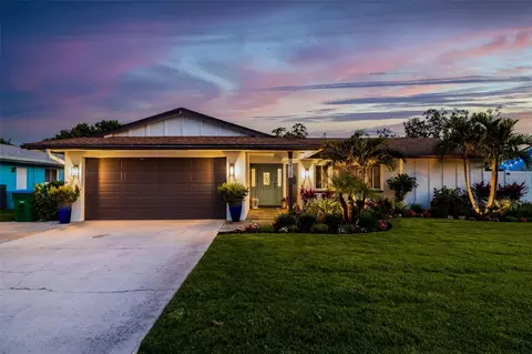 13168 84th Ter, Seminole, FL 33776
