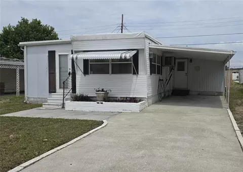 1938 Pleasure Dr, Holiday, FL 34691