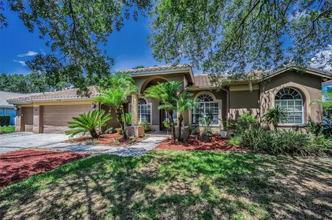 1516 E Lake Woodlands Pkwy, Oldsmar, FL 34677