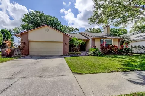 3410 Briarwood Ln, Safety Harbor, FL 34695
