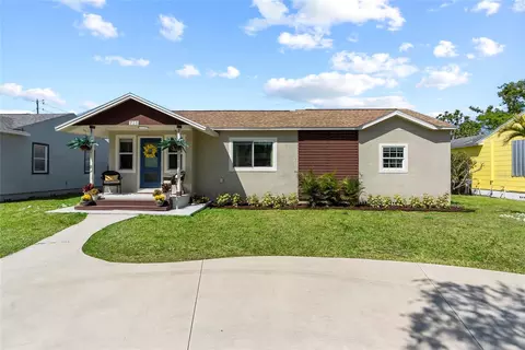 715 39th Ave NE, Saint Petersburg, FL 33703