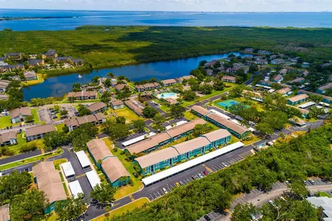 255 114th Ave N #4, Saint Petersburg, FL 33716