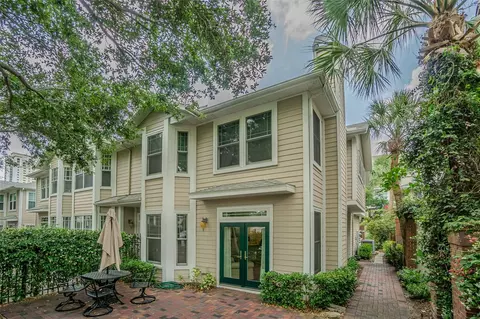 350 2nd St N #1, Saint Petersburg, FL 33701