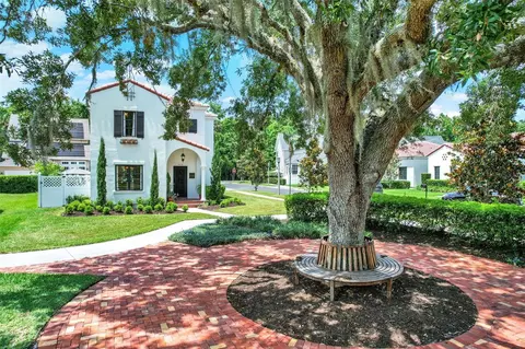 740 Oak Shadows Rd, Kissimmee, FL 34747