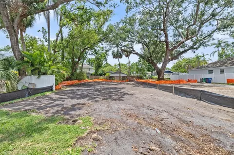 327 W Wilder, Tampa, FL 33603