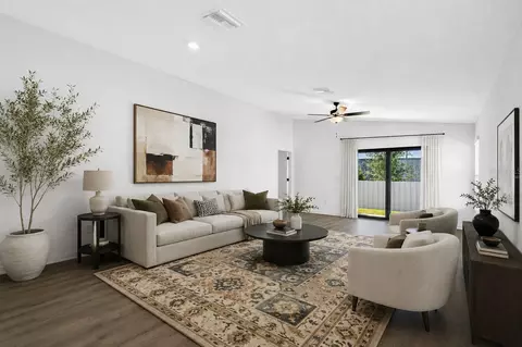 Living - 11300 Libby Rd, Spring Hill, FL 34609 photo 2 of 2