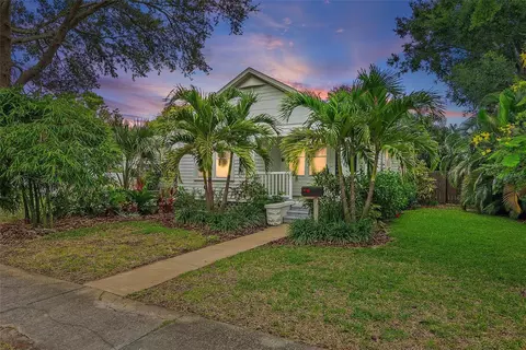 1211 14th St N, Saint Petersburg, FL 33705