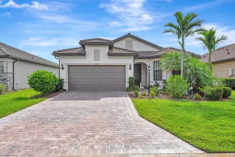 16723 Blackwater Ter, Bradenton, FL 34202
