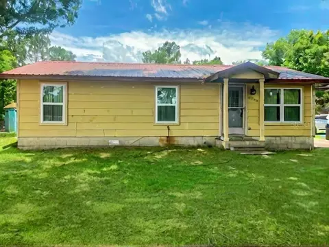 2220 Woods Trl, Lakeland, FL 33809