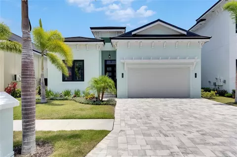 6534 Simone Shores Cir, Apollo Beach, FL 33572