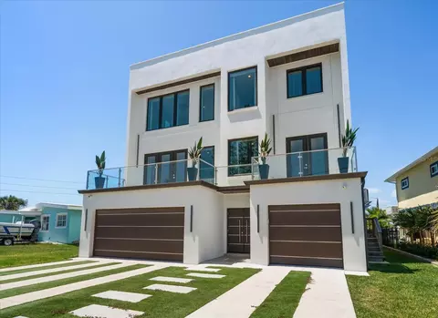16047 Redington Dr, Redington Beach, FL 33708