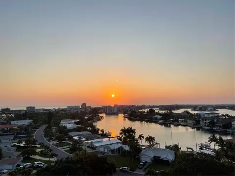 10355 Paradise Blvd #1003, Treasure Island, FL 33706