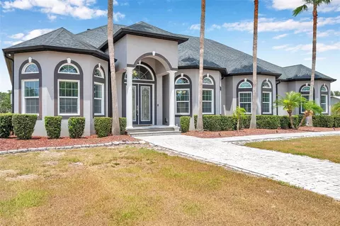602 Swilley Rd, Plant City, FL 33567