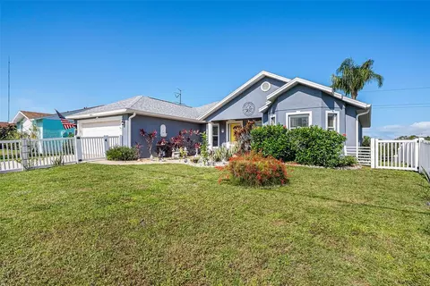 2611 San Luis Rd, Holiday, FL 34691