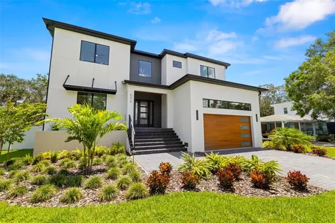 6214 S Foster Ave, Tampa, FL 33611