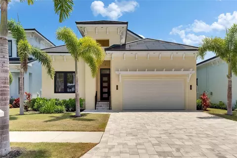 6532 Simone Shores Cir, Apollo Beach, FL 33572