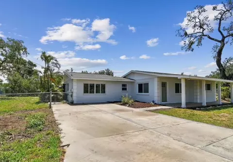 1110 Canal St, Ruskin, FL 33570