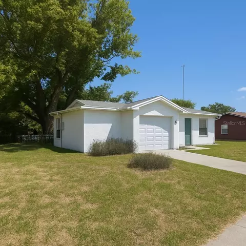 10031 Cherry Creek Ln, Port Richey, FL 34668