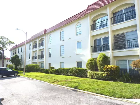 2700 Bayshore Blvd #2110, Dunedin, FL 34698