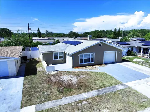 5139 Victoria Ln, Holiday, FL 34690