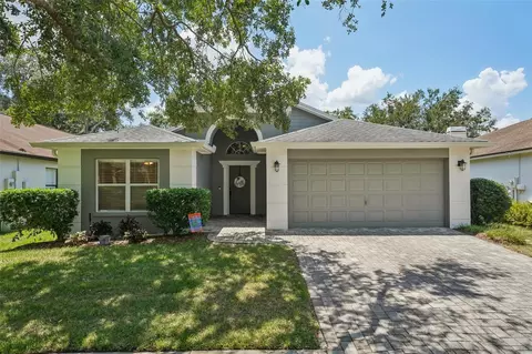 2617 Heatherwood Dr, Tampa, FL 33618