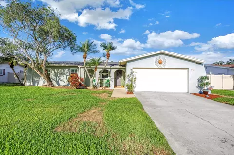 5925 18th St NE, Saint Petersburg, FL 33703