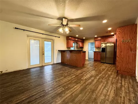 Living - 3419 Pearson Rd, Valrico, FL 33596 photo 2 of 4