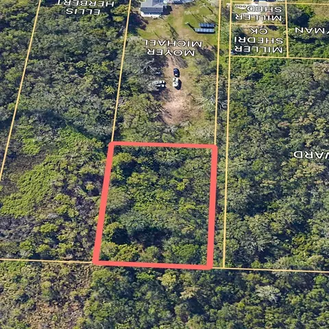 7515 19th St E, Sarasota, FL 34243