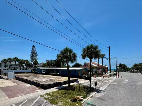 630 Corey Ave, Saint Pete Beach, FL 33706