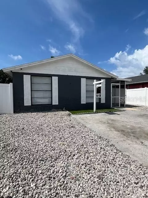 9106 Telford Ct, Tampa, FL 33615