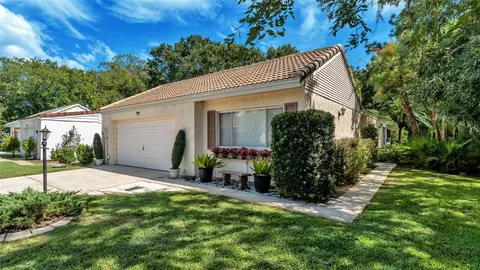 454 San Jose Dr, Winter Haven, FL 33884