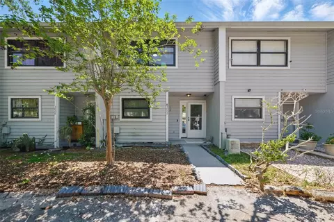 3004 Conifer Dr, Largo, FL 33771
