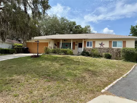 560 W Milkweed Loop, Beverly Hills, FL 34465