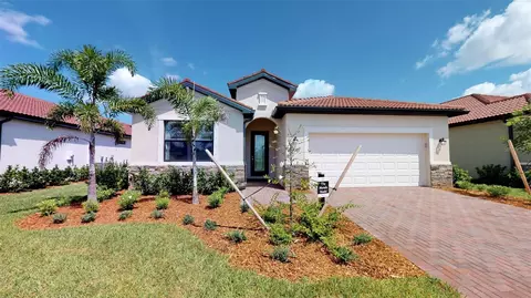 15021 Oxford Grey Dr, Lakewood Ranch, FL 34211