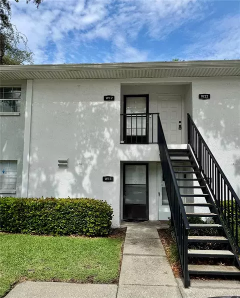 3802 N Oak Dr #W22, Tampa, FL 33611