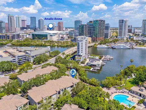 741 Mainsail Dr, Tampa, FL 33602