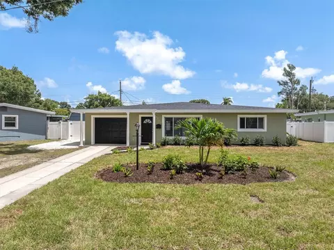 5685 35th Ave N, Saint Petersburg, FL 33710