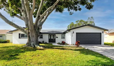 6920 13th Ave N, Saint Petersburg, FL 33710