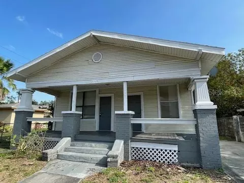 2219 Durham St, Tampa, FL 33605