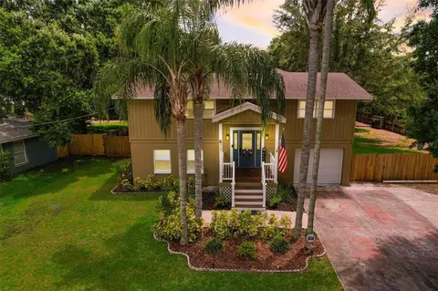 611 Shore Dr E, Oldsmar, FL 34677