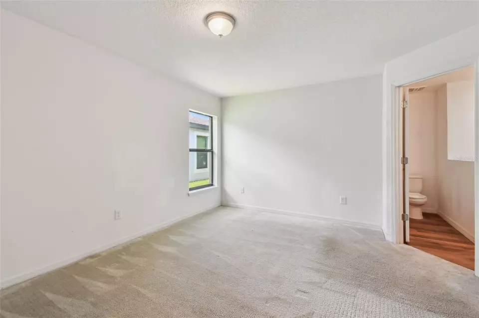 Bedroom - 11837 Thicket Wood Dr, Riverview, FL 33579 photo 2 of 17