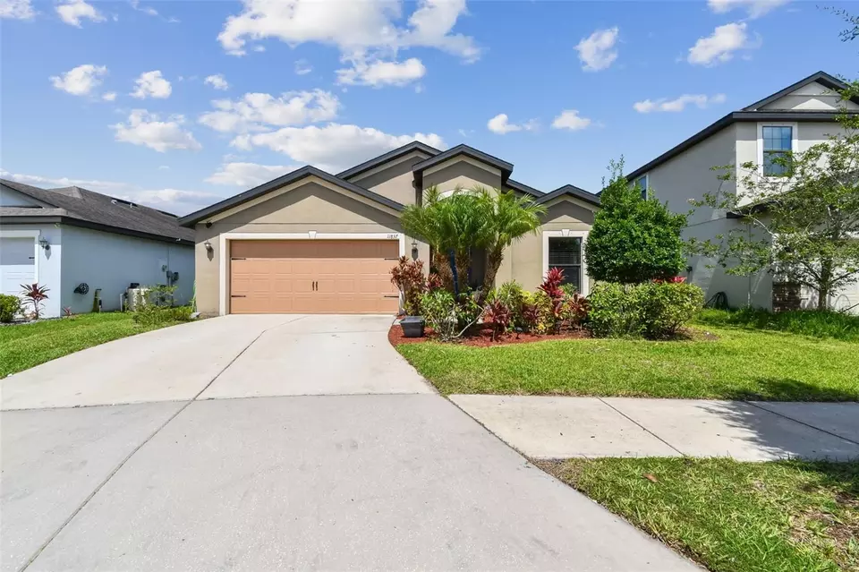 Exterior - 11837 Thicket Wood Dr, Riverview, FL 33579 photo 19 of 24